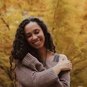 Meet your Posher, Whitné